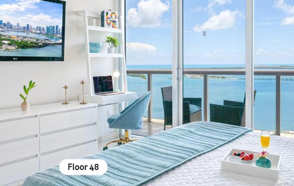 Mvr - Designer In Sky-high Tower Apartamento